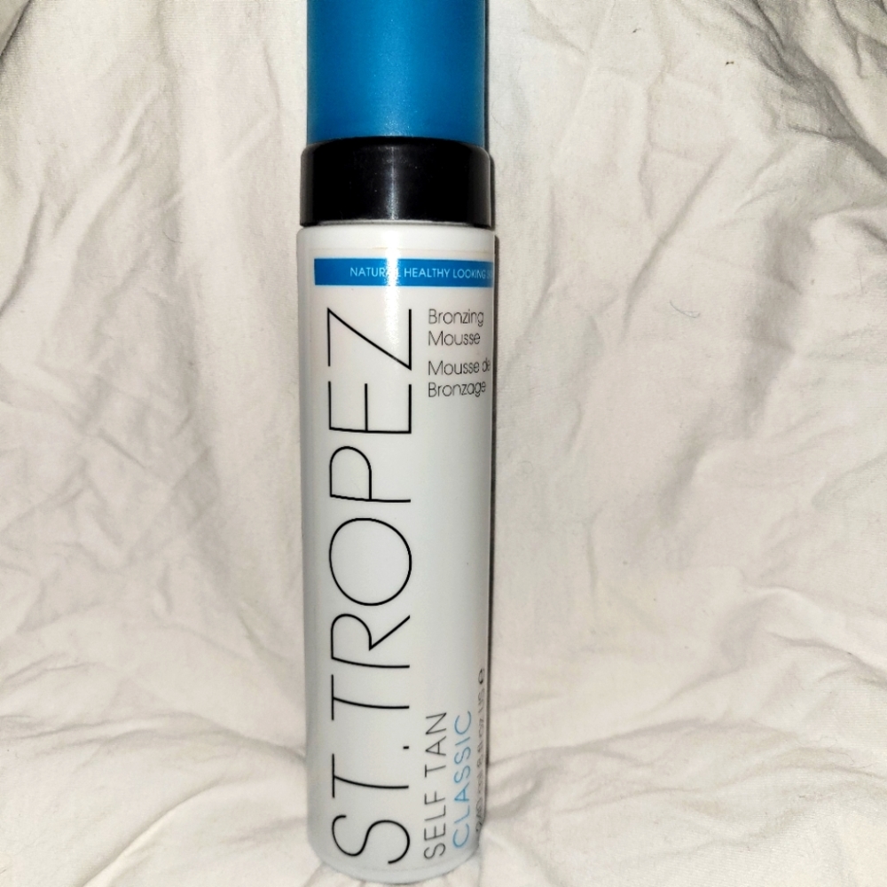 ST TROPEZ Bronzing Mousse with FREE Tanning Mitt